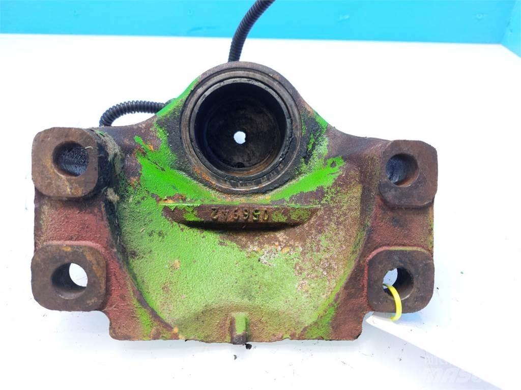 Merlo P41.7 Ejes