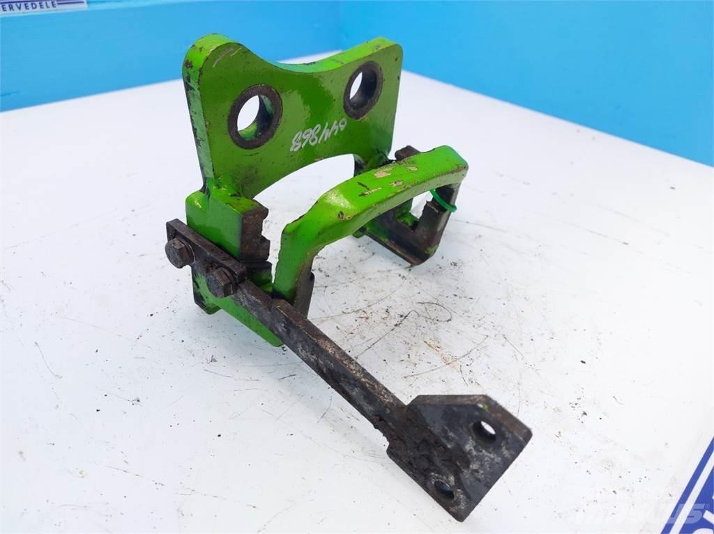 Merlo P41.7 Ejes