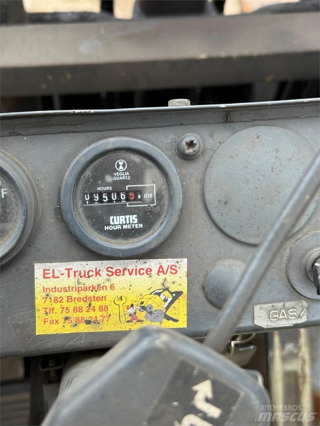 Mitsubishi FG25 Carretillas LPG