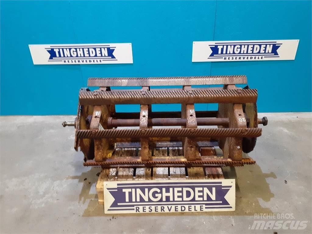 New Holland 1540 Accesorios para cosechadoras combinadas