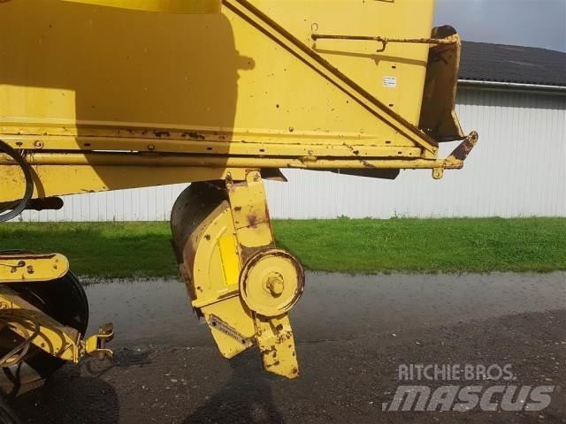 New Holland 1550 Accesorios para cosechadoras combinadas