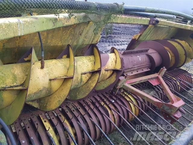 New Holland 356W Segadoras