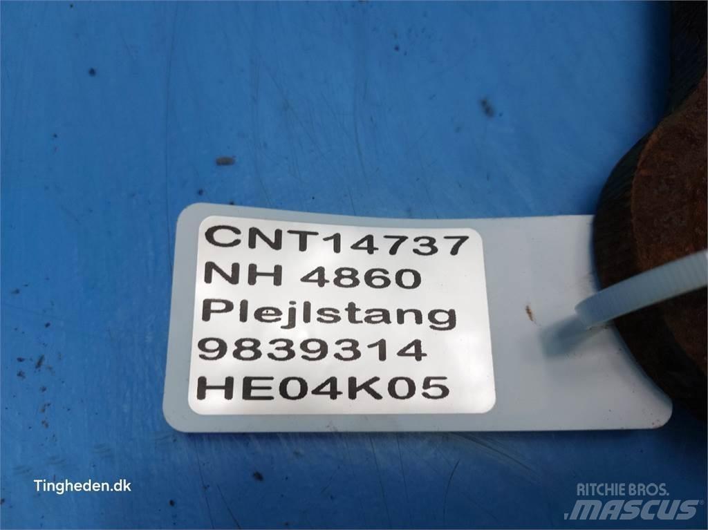 New Holland 4860 Otros equipos usados para la recolección de forraje