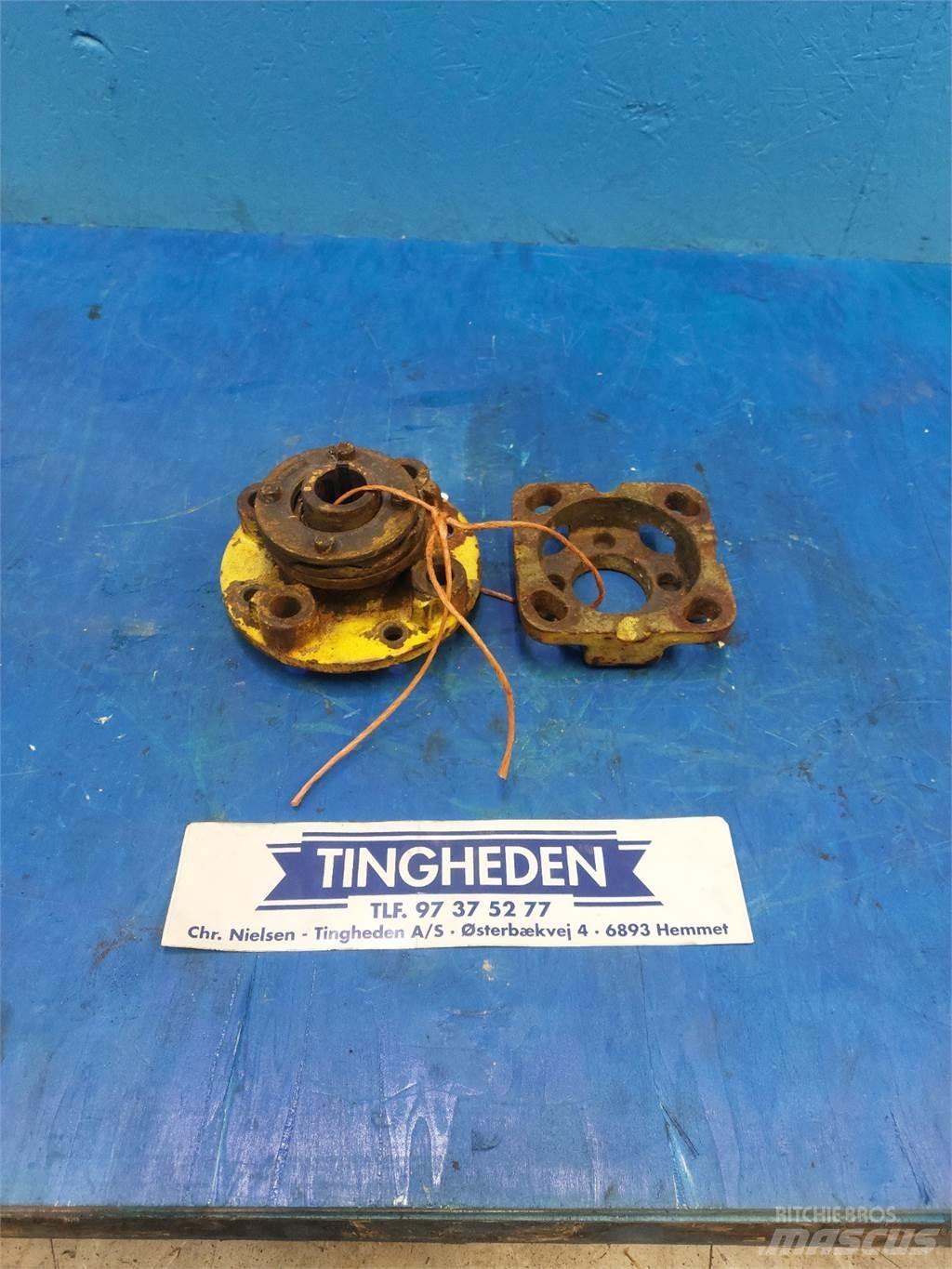 New Holland 8070 Accesorios para cosechadoras combinadas