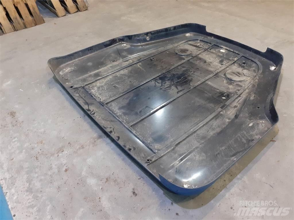 New Holland 8770 Cabina