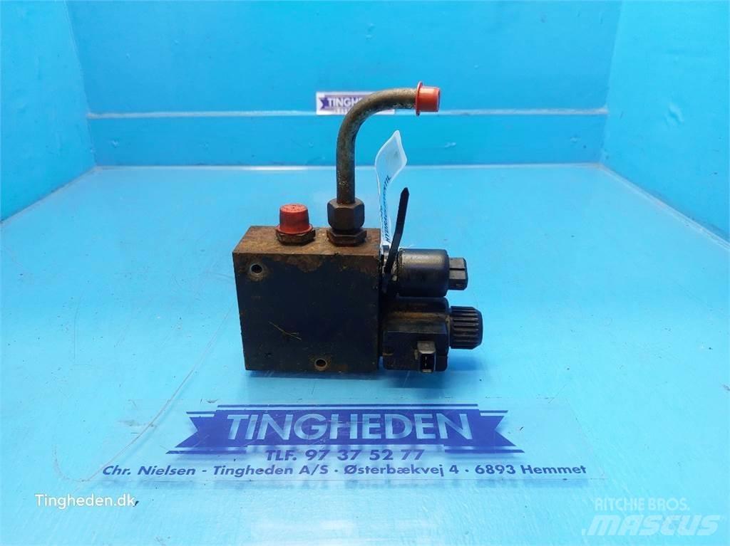 New Holland FX38 Accesorios para maquinaria de heno y forraje