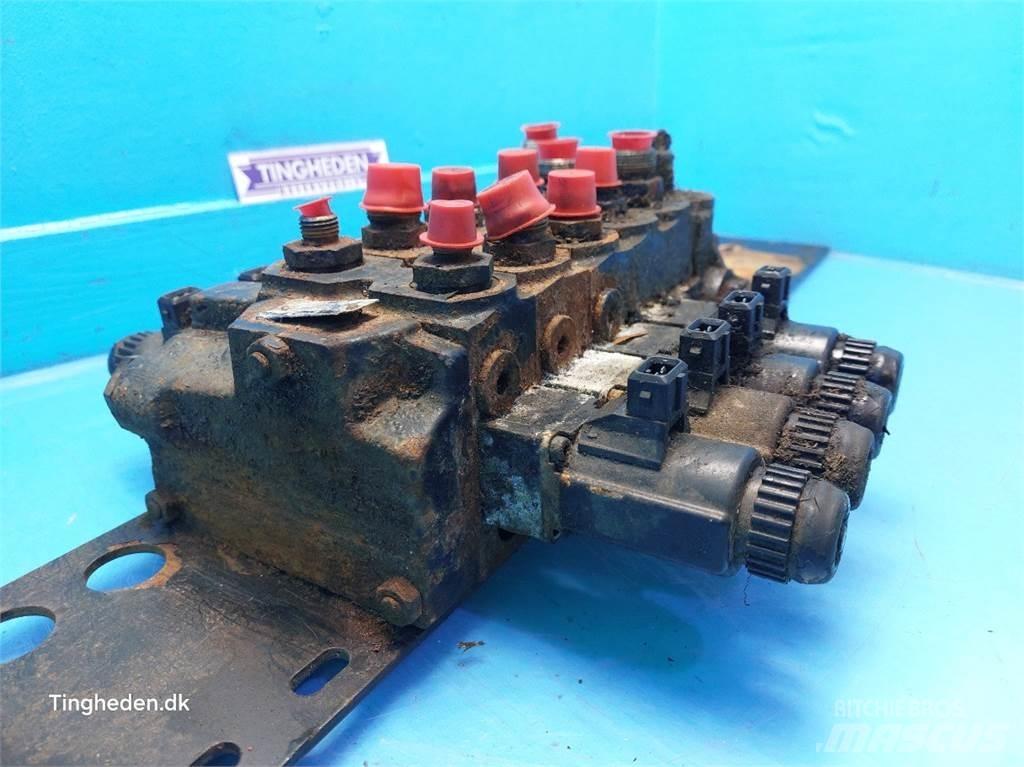 New Holland FX38 Accesorios para maquinaria de heno y forraje