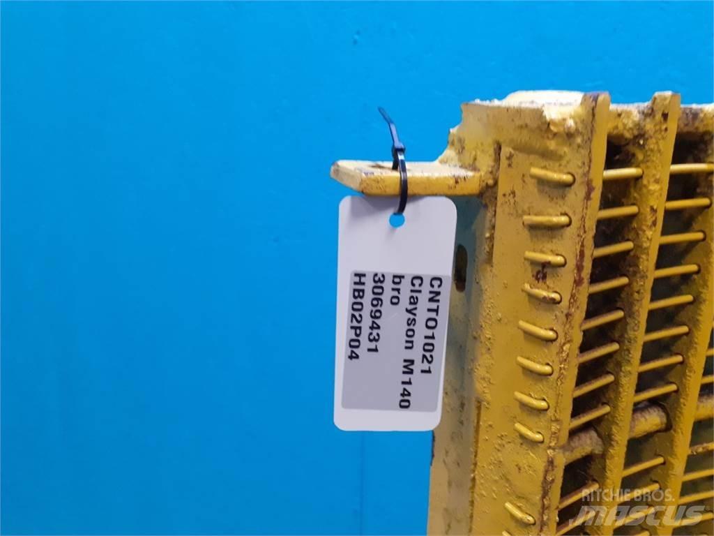 New Holland M140 Accesorios para cosechadoras combinadas
