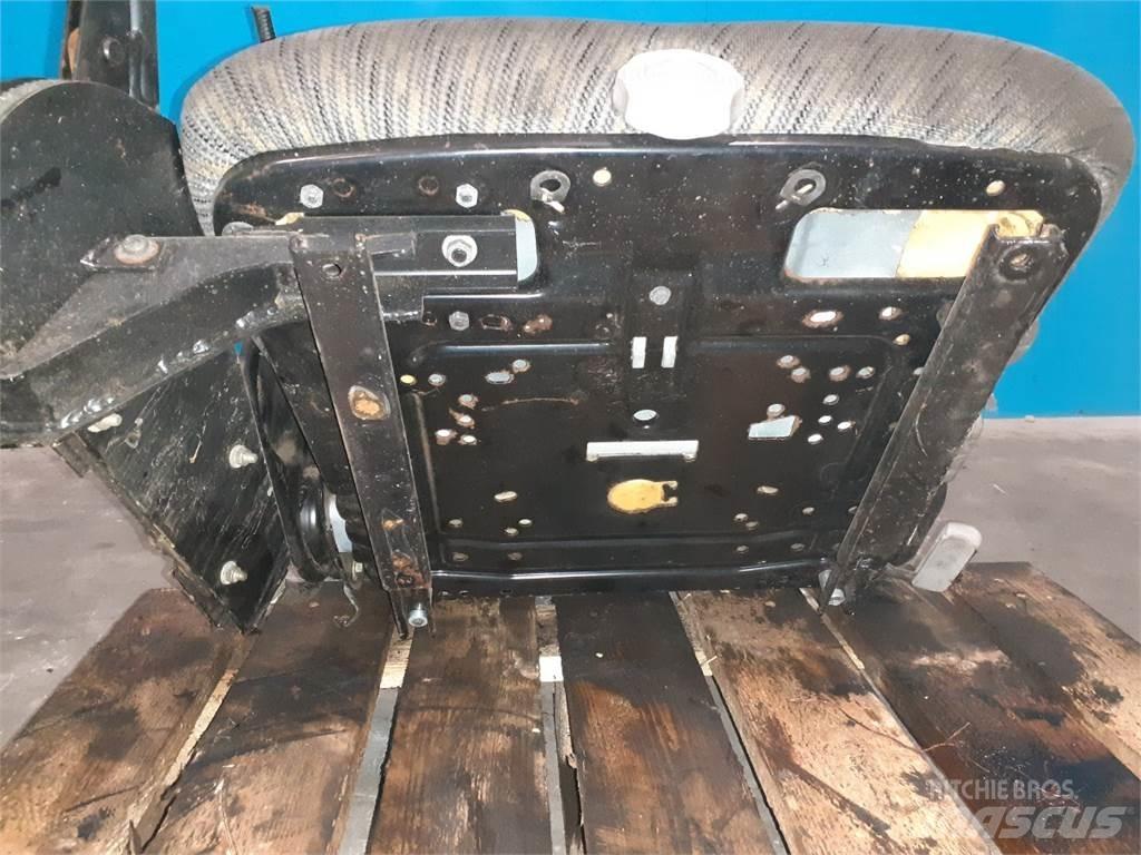 New Holland TX68 Cabina