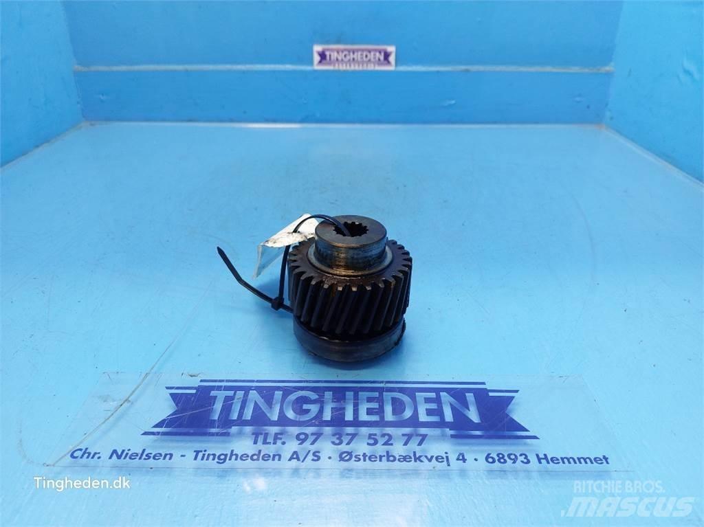  SisuDiesel 645 Motores