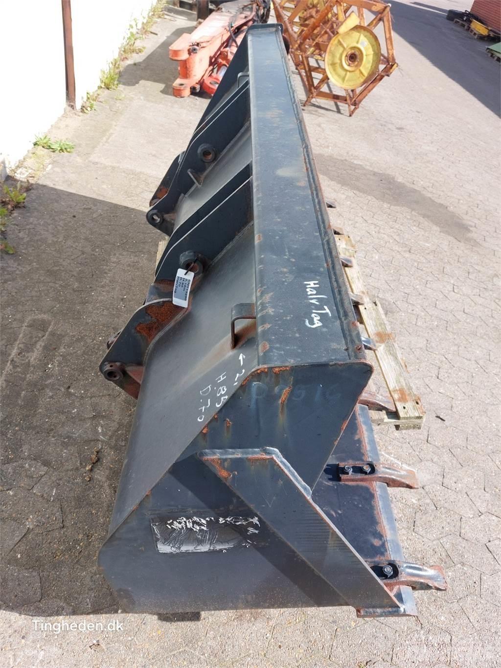  Skovl 2.18M Cuchillas
