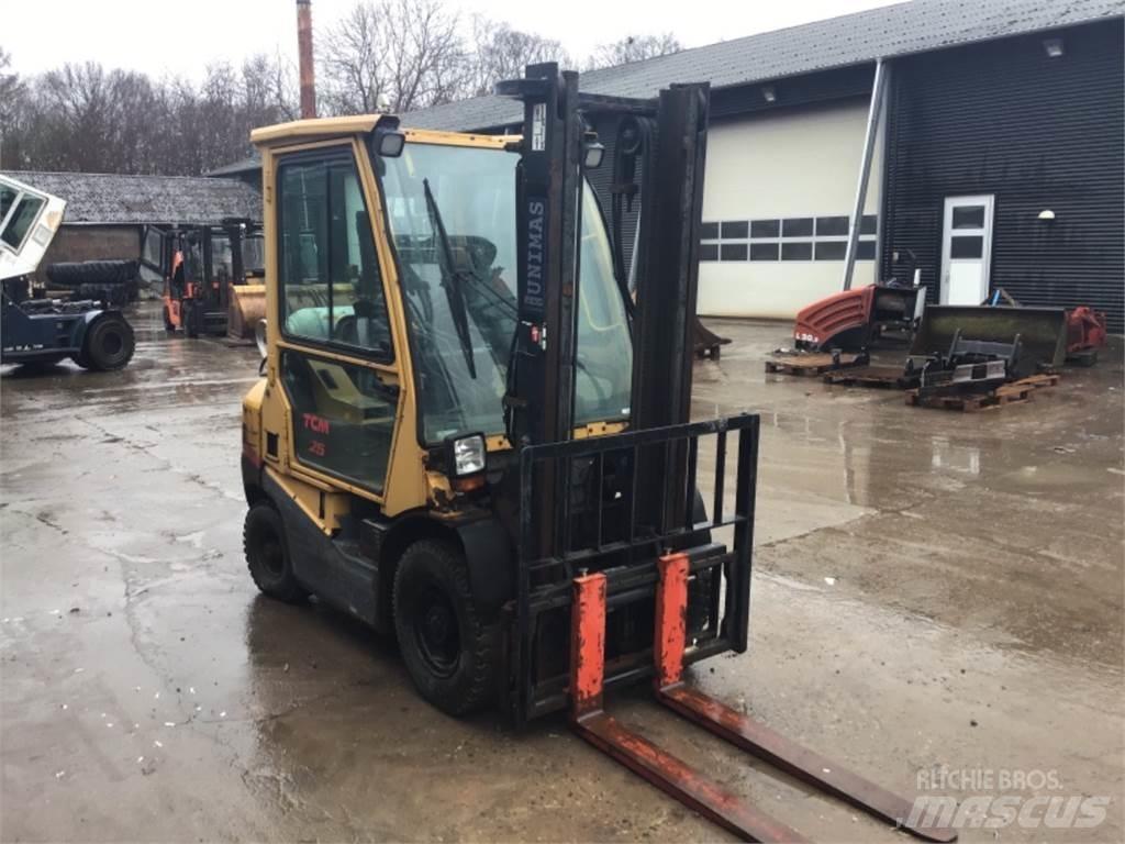 TCM FG25 Carretillas LPG