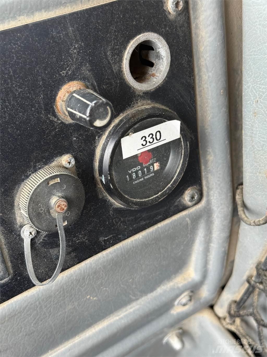 Volvo L330D Cargadoras sobre ruedas