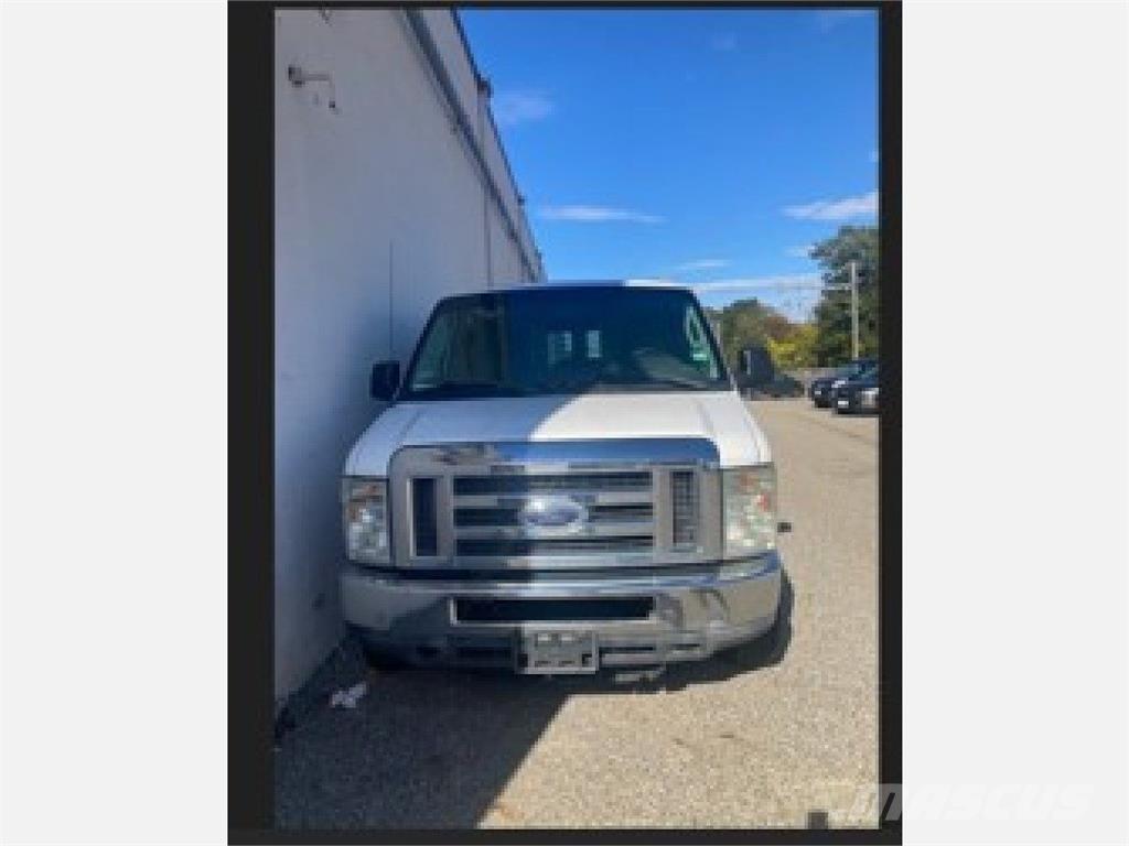 Ford E250 Furgonetas /Furgón