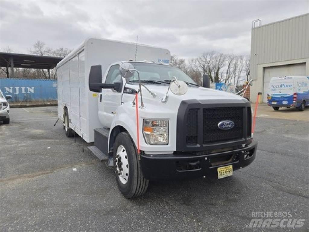 Ford F650 Camiones botelleros