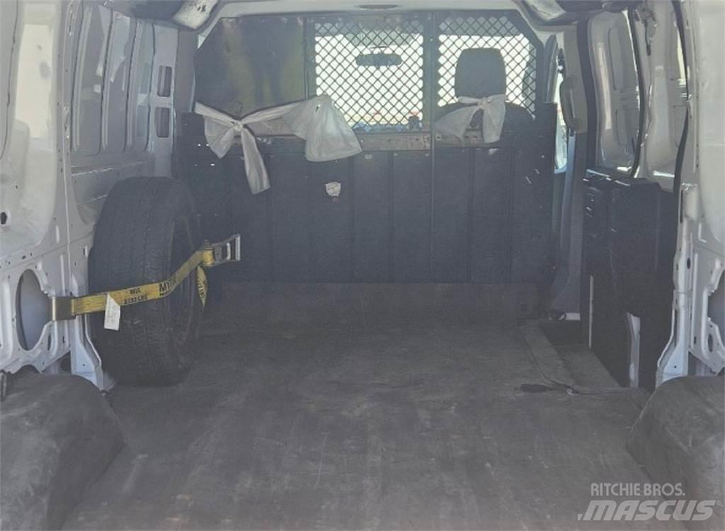 Ford Transit 150 Furgonetas /Furgón