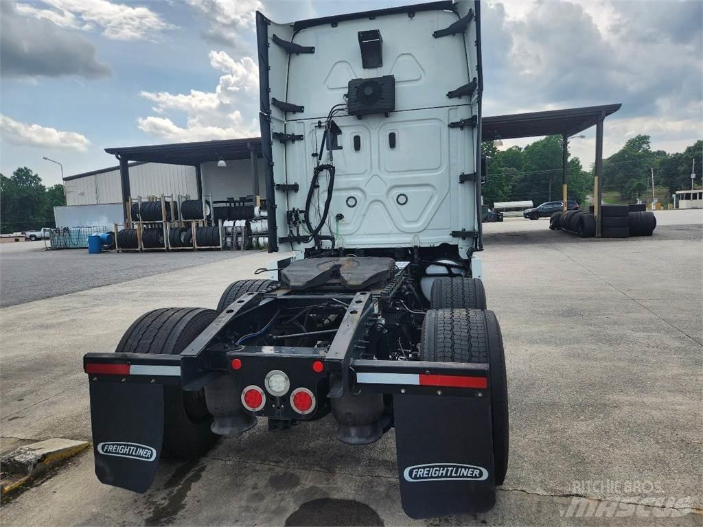 Freightliner 126 Cabezas tractoras
