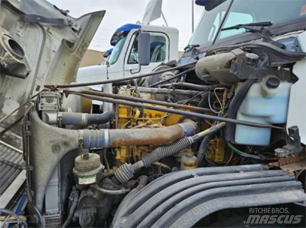 Freightliner C120 Cabezas tractoras