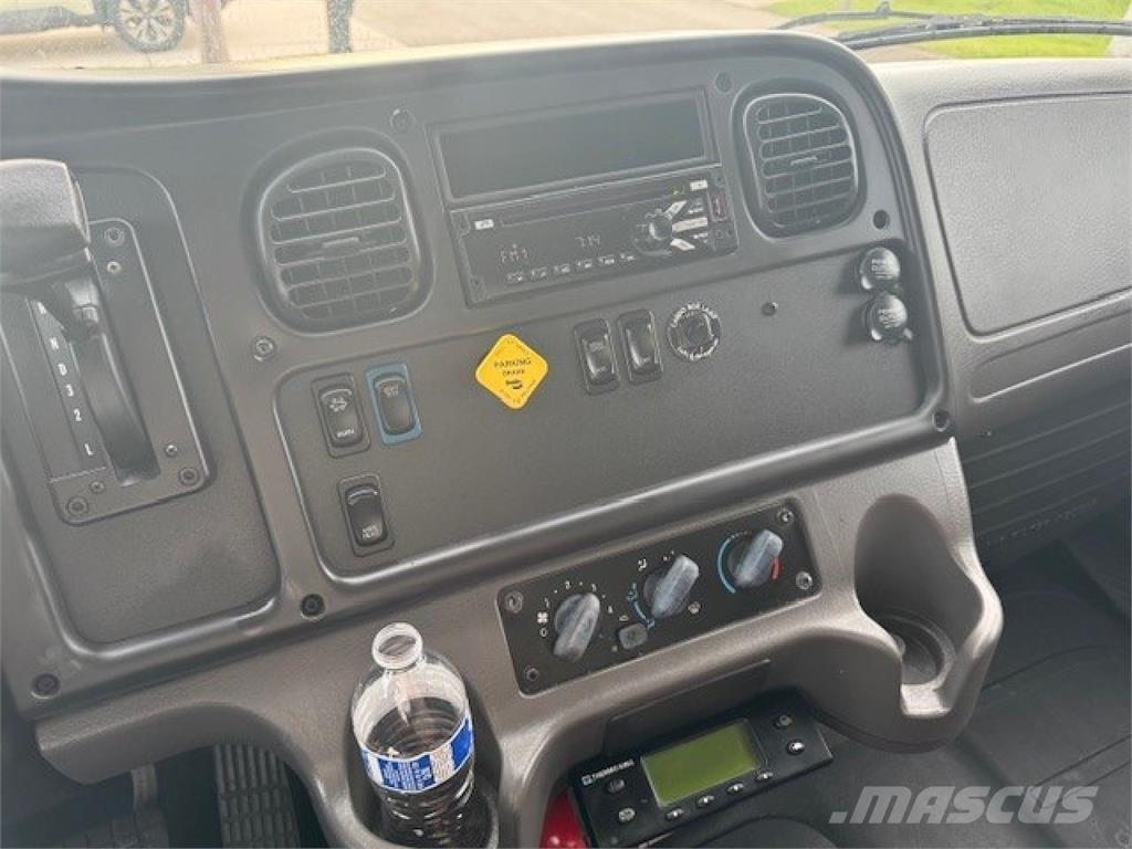 Freightliner M-2 Isotermos y frigoríficos