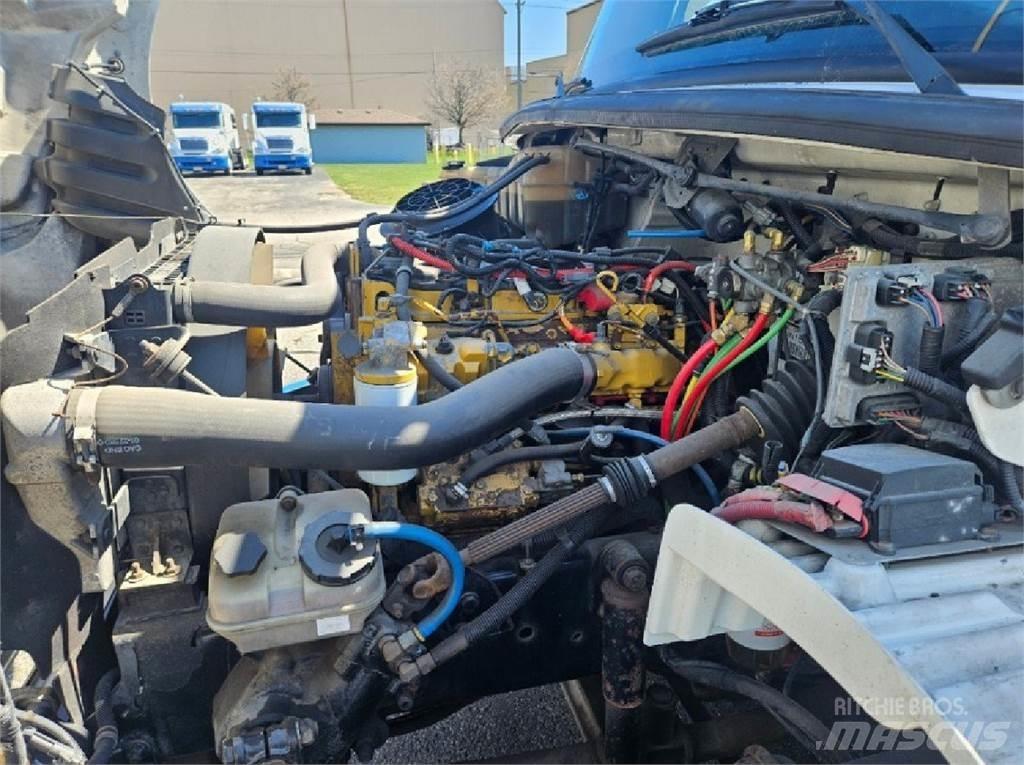 Freightliner M2 Camiones plataforma