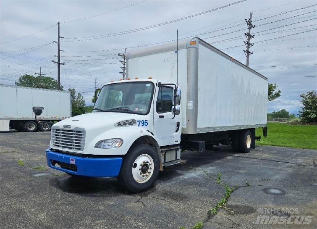 Freightliner M2 Camiones caja cerrada