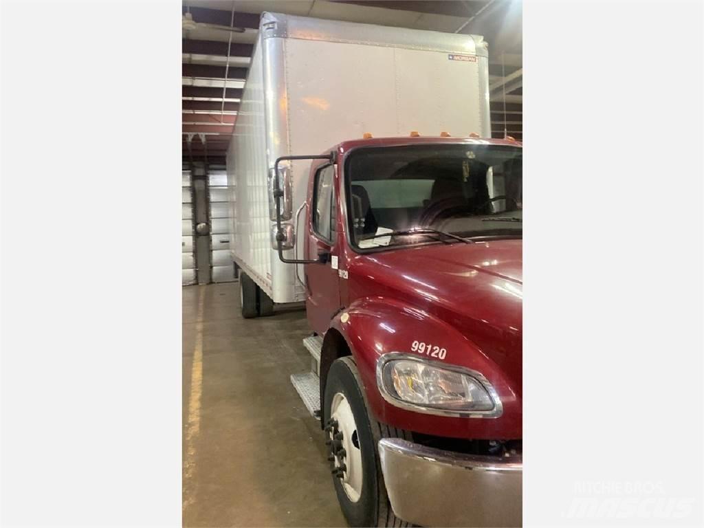 Freightliner M2 Camiones caja cerrada
