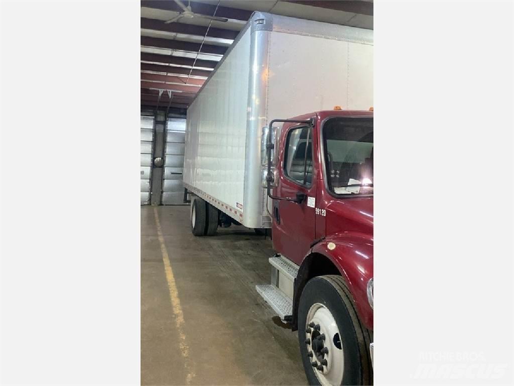 Freightliner M2 Camiones caja cerrada