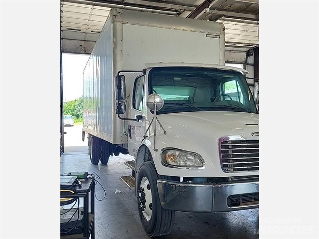 Freightliner M2 Camiones caja cerrada
