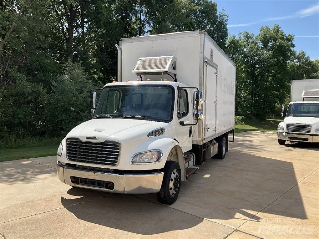 Freightliner M2-106 Camiones caja cerrada