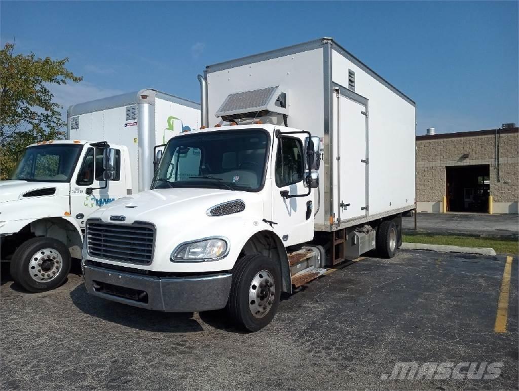 Freightliner M2-106 Camiones caja cerrada