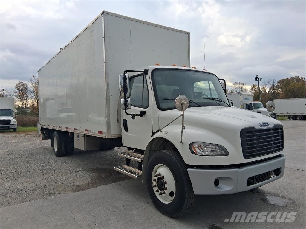 Freightliner M2-106 Camiones caja cerrada
