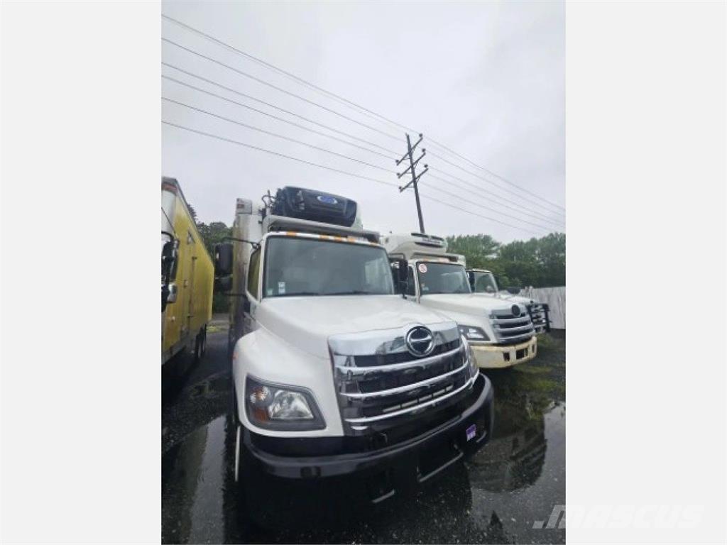 Hino 268 Isotermos y frigoríficos