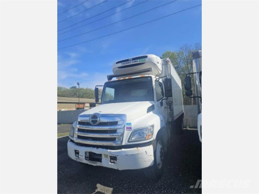 Hino 268 Isotermos y frigoríficos