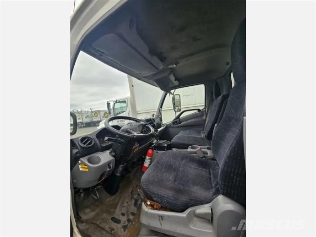 Hino 268 Isotermos y frigoríficos