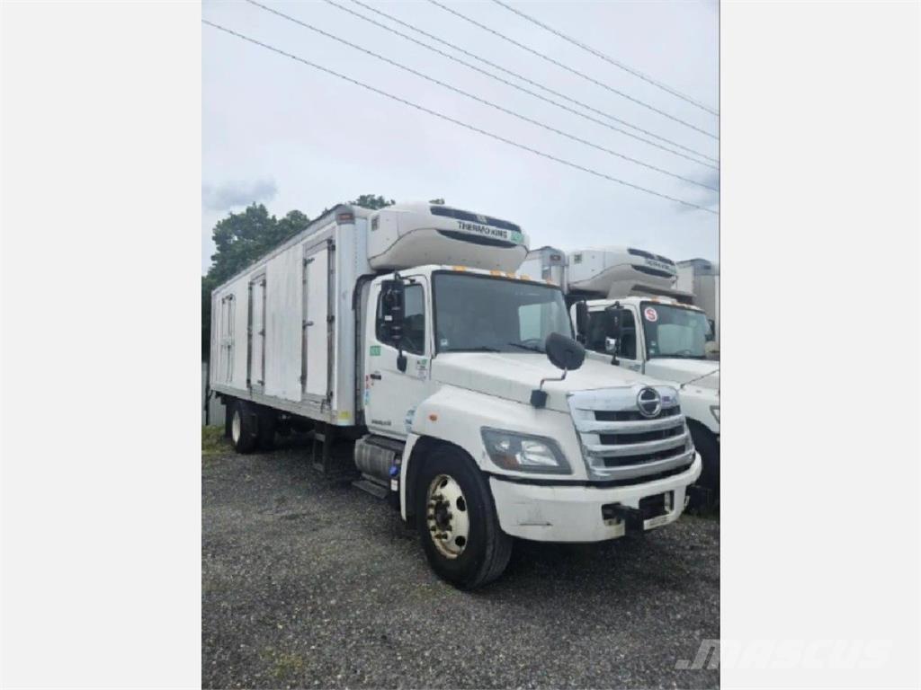Hino 338 Isotermos y frigoríficos