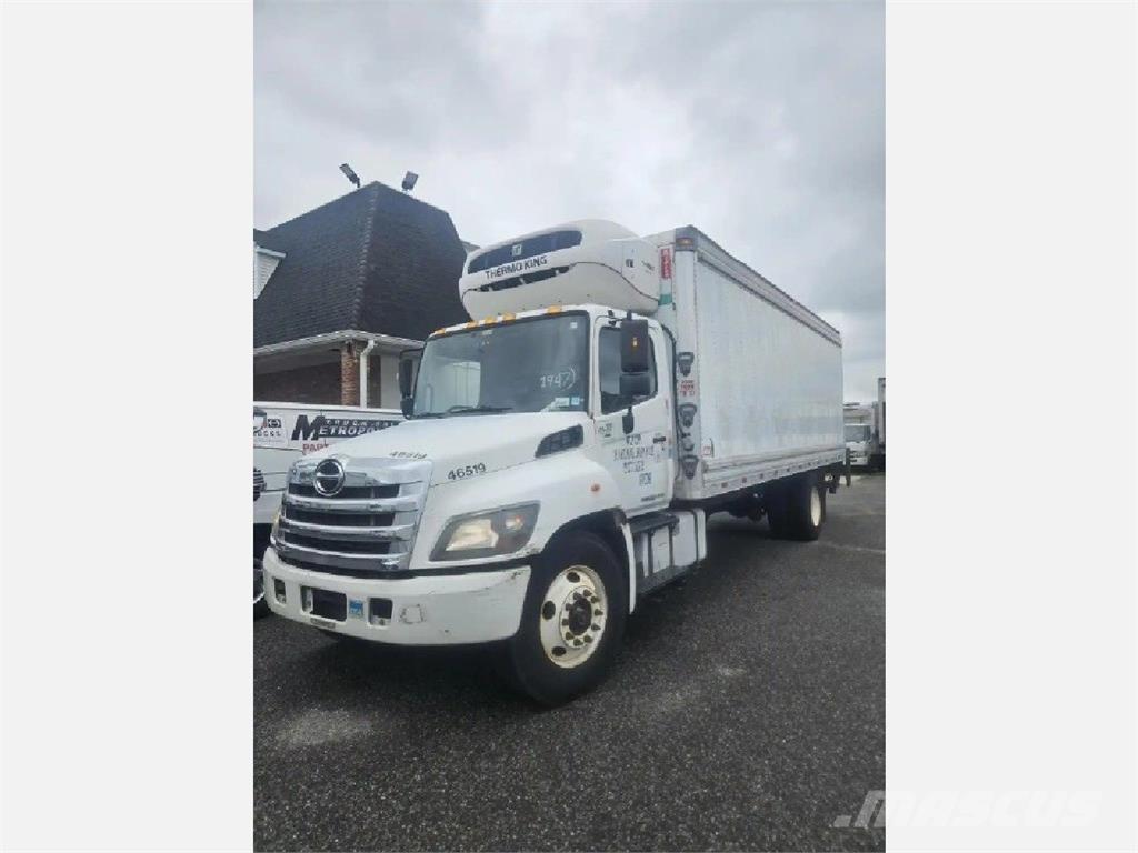 Hino 338 Isotermos y frigoríficos