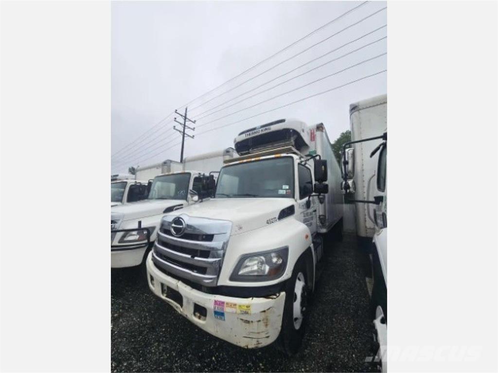 Hino 338 Isotermos y frigoríficos