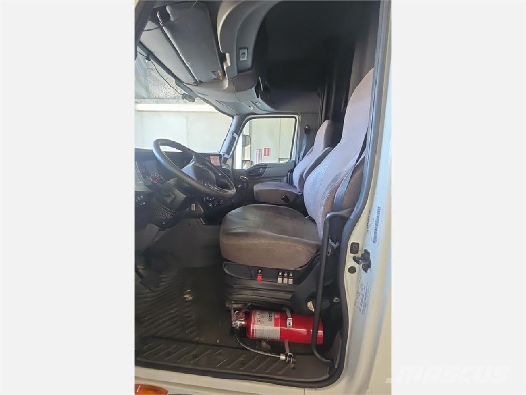 International LT Cabezas tractoras