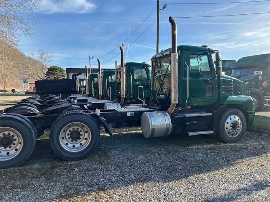 Mack AN64T Cabezas tractoras