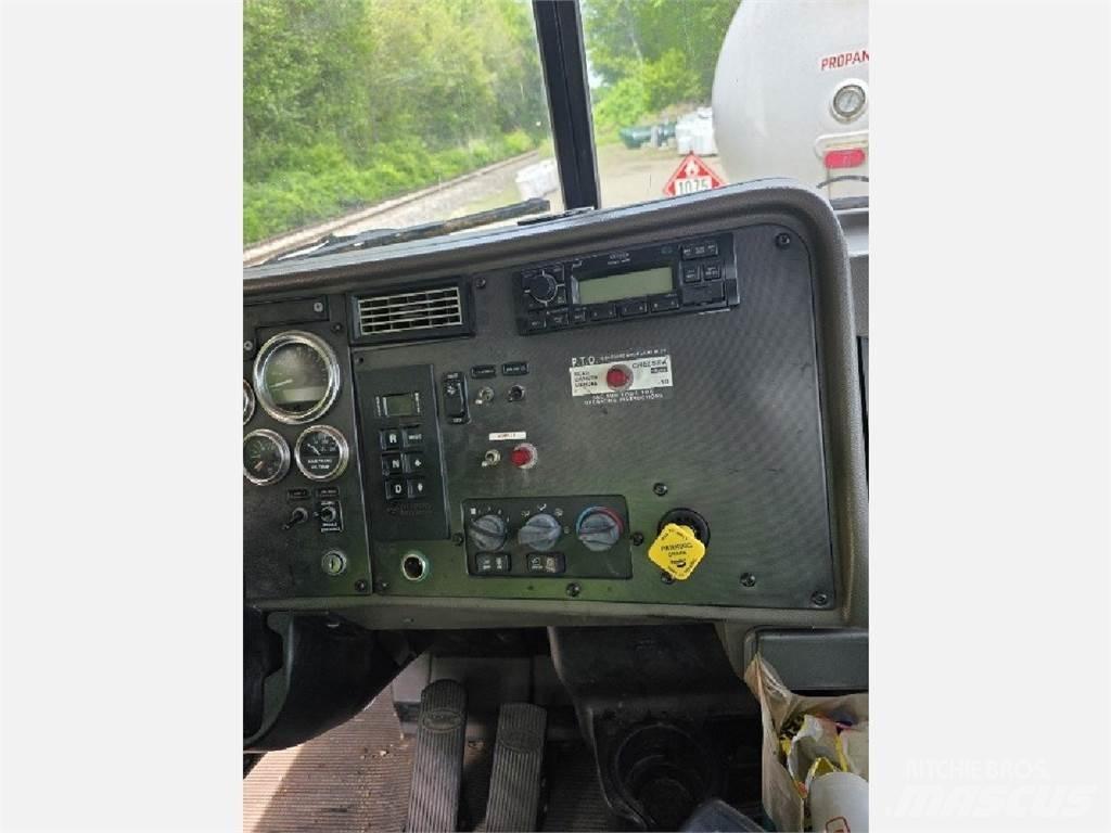 Peterbilt 335 Otros camiones