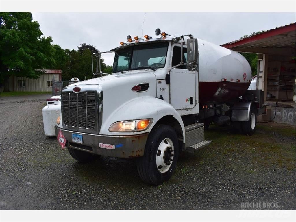 Peterbilt 335 Otros camiones