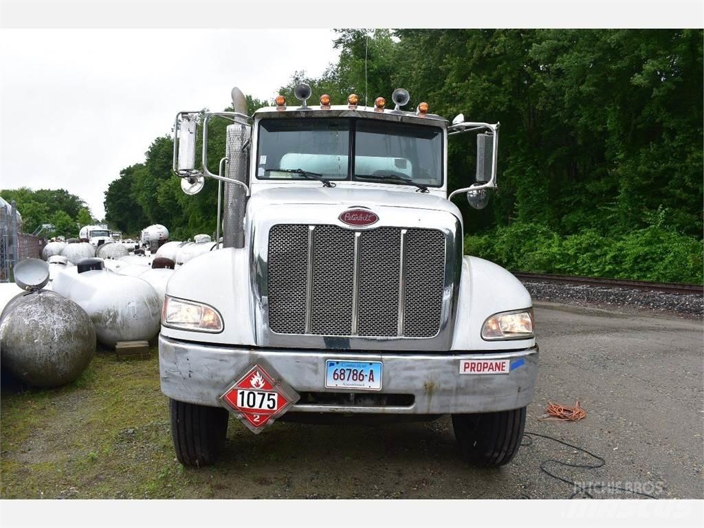 Peterbilt 335 Otros camiones