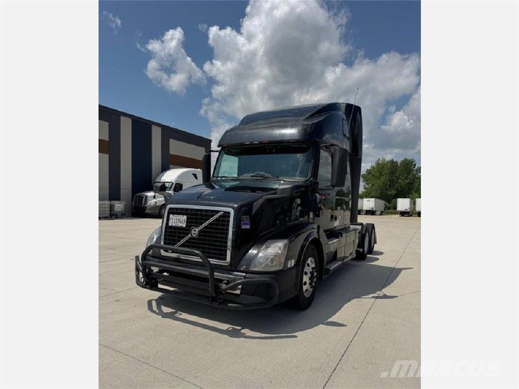 Volvo VNL 760 Cabezas tractoras