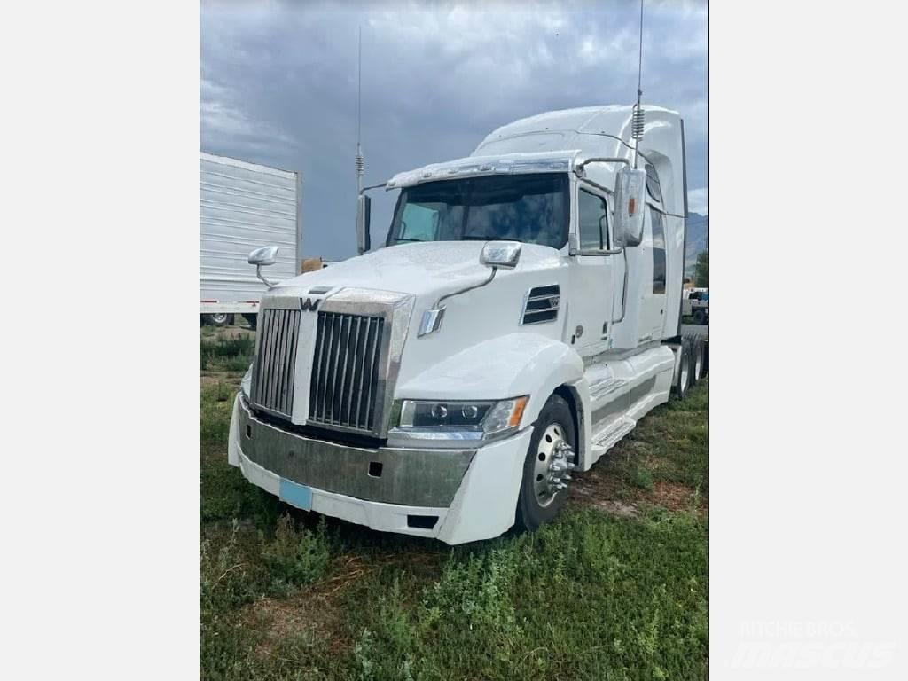 Western Star 5700XE Cabezas tractoras