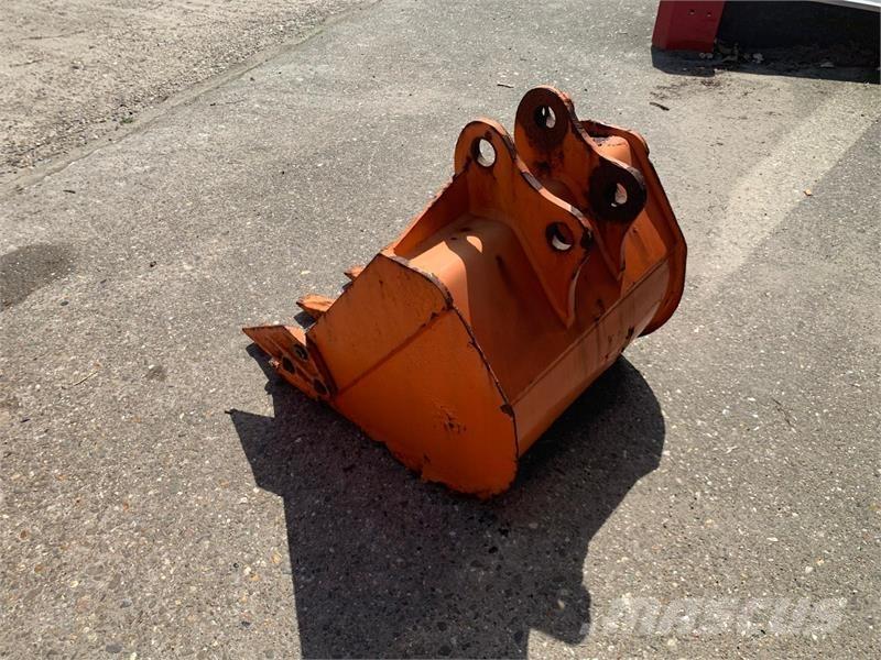  AA N.V.T. Otros componentes