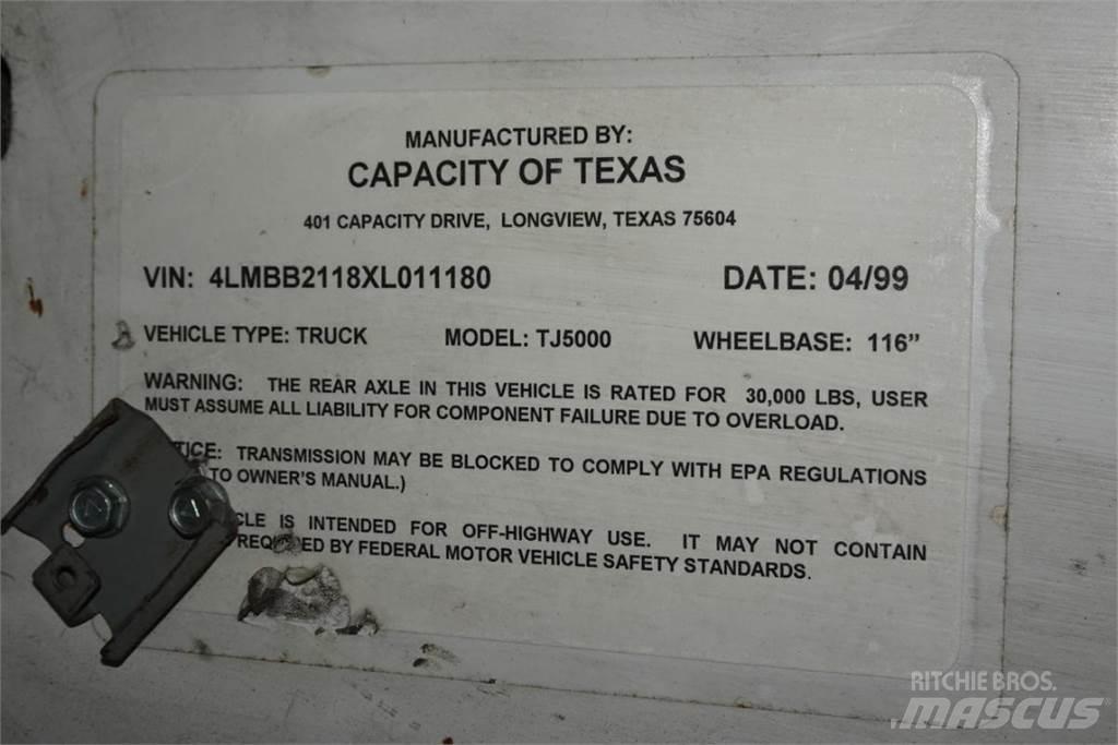 Capacity TJ5000 Cabezas tractoras para terminales