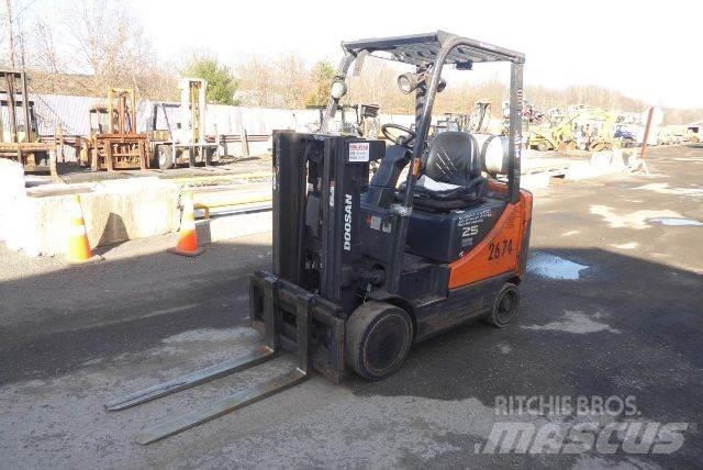 Doosan GC25E-5 Otras carretillas elevadoras