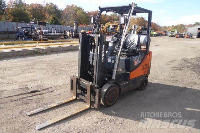 Doosan GC25P-5 Otras carretillas elevadoras