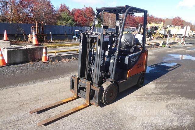 Doosan GC25P-5 Otras carretillas elevadoras