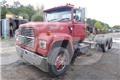 Ford L9000 Camiones chasis